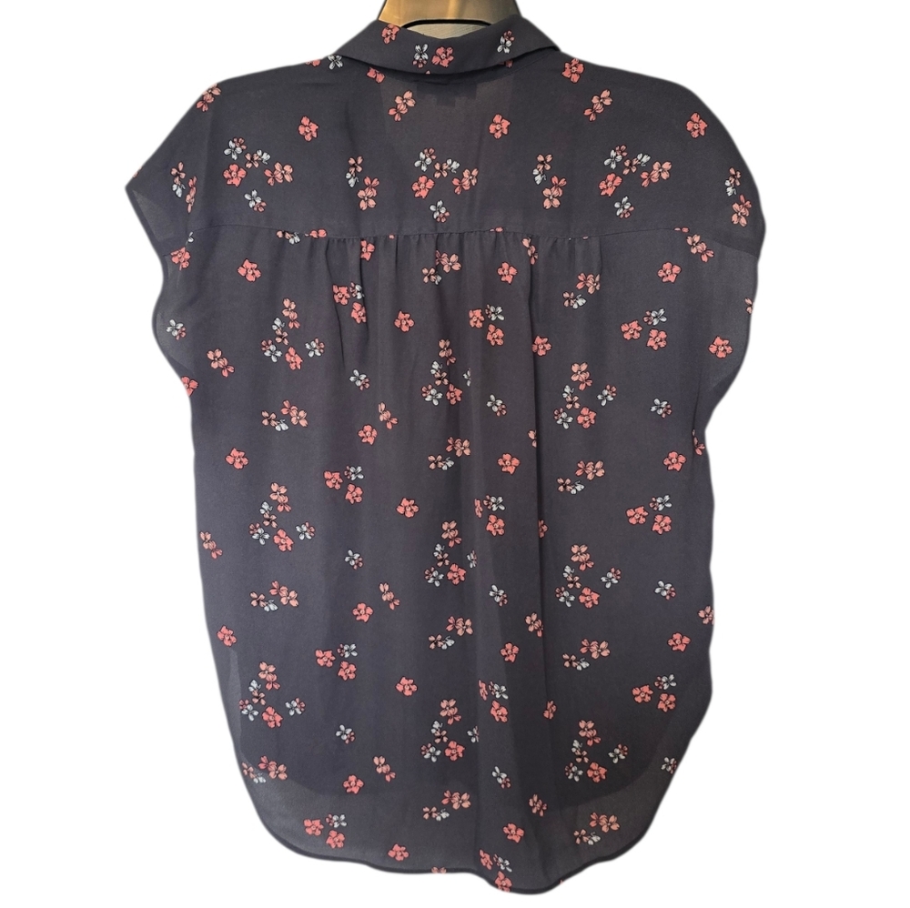 3/$15 Loft Floral Button Down Blouse Size Small - Picture 6 of 6
